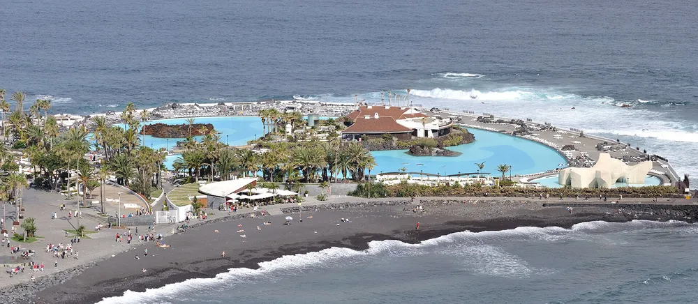 Puerto de la Cruz + Lago Martiánez + Jardín Botánico – Tenerife